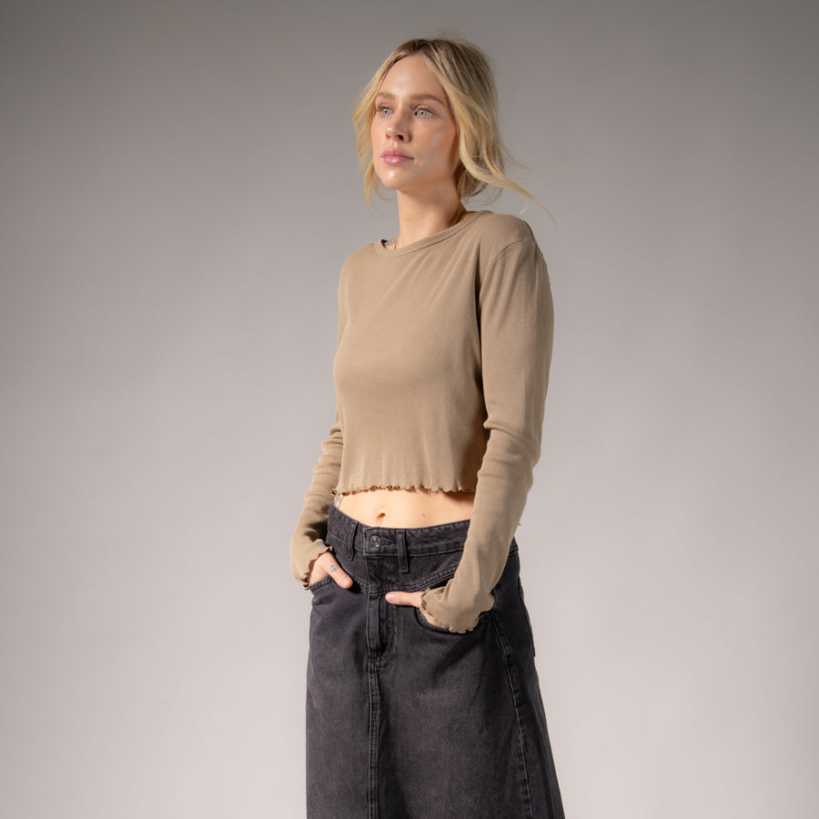 Essentials - Long Sleeve Ribbed Tee - Camel Gold - The Laundry Room