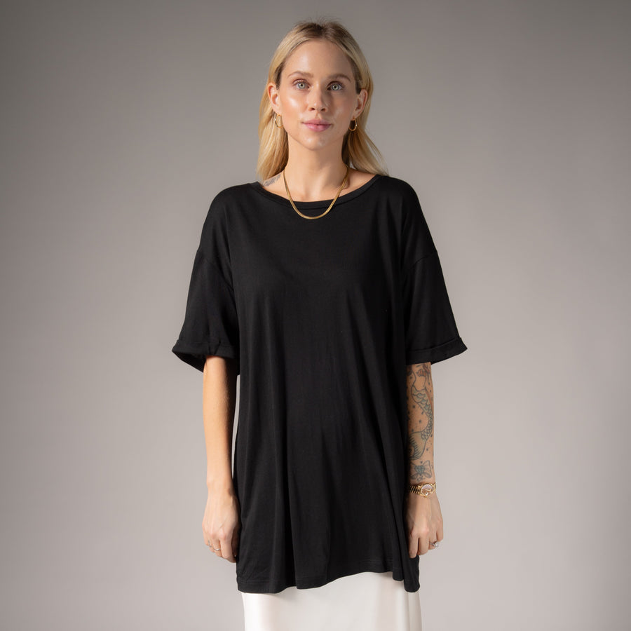 Essentials - Oversized Tee - Black - The Laundry Room
