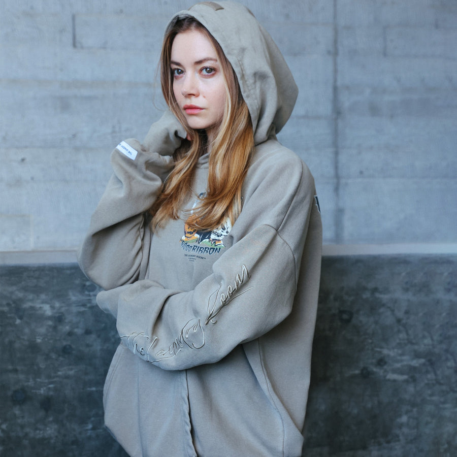 Pabst BOOoo Ribbon Mash - Hideout Hoodie - Camel Gold
